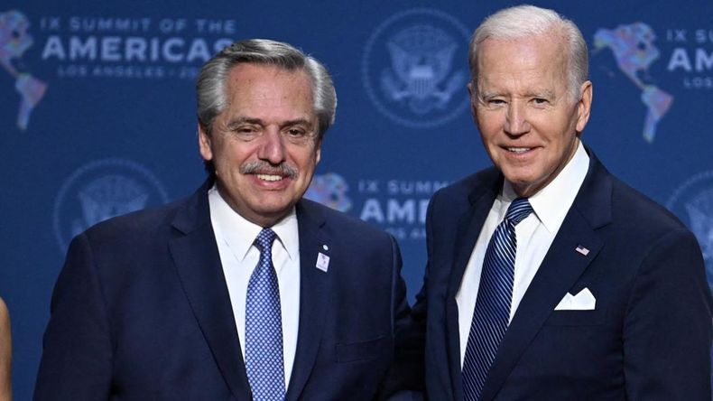 Alberto Fernández y Joe Biden.
