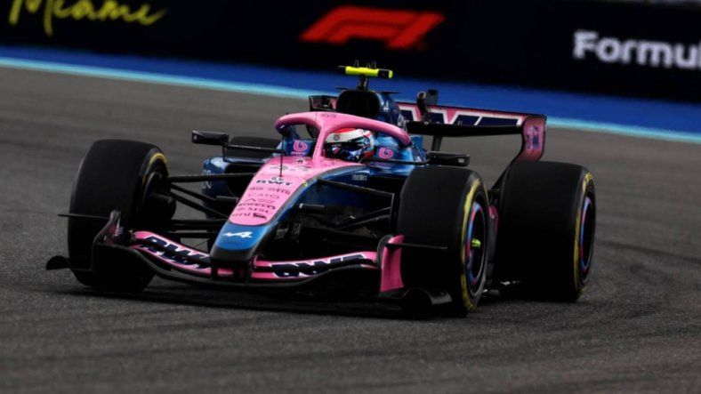 Alpine incorporó al ingeniero Jason Somerville para fortalecer el desarrollo técnico del equipo de Franco Colapinto en Fórmula 1. Alpine incorporó al ingeniero Jason Somerville para fortalecer el desarrollo técnico del equipo de Franco Colapinto en Fórmula 1.