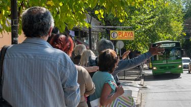 Desde hoy aumenta el precio del boleto en toda la provincia. Desde hoy aumenta el precio del boleto en toda la provincia.