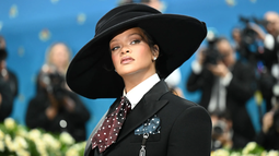 Rihanna se roba la Met Gala con su pancita y lanza un poderoso mensaje&nbsp;