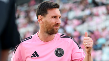 Lionel Messi transformó al Inter Miami dentro y fuera de la cancha: títulos y una valoración récord en la MLS. Lionel Messi transformó al Inter Miami dentro y fuera de la cancha: títulos y una valoración récord en la MLS.