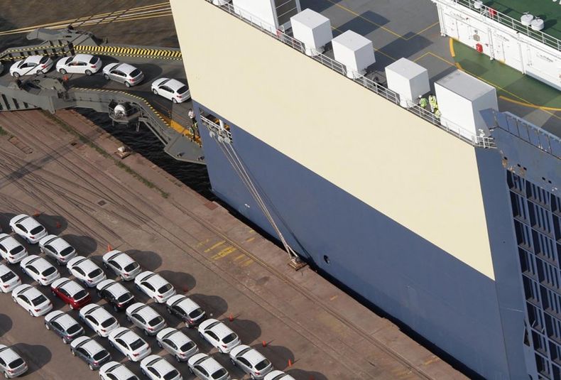 Puerto Rosario General Motors Importación Autos Brasil exportación automotriz