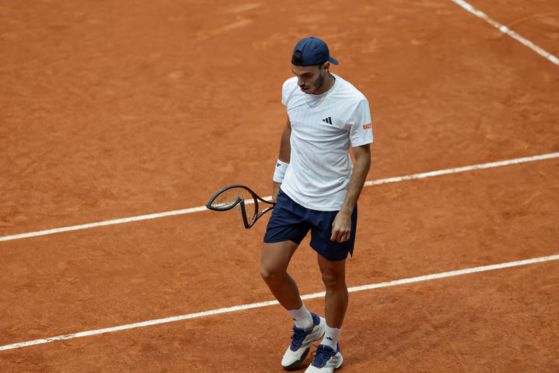 Francisco Cerúndolo no pudo sostener las ventajas y quedó eliminado del Masters 1000 de Roma. &nbsp;
