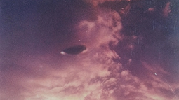 OVNI fotografiado en los 80 al oeste de Malargüe (Gentileza).