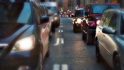 El parque automotor creció en casi medio millón de unidades en 2015
