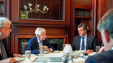 sergio massa anuncio en washington apoyo financiero del bid para la argentina