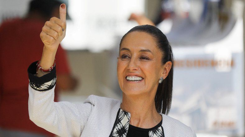 La candidata oficialista Claudia Sheinbaum se convirtió en la primera mujer presidenta de México.