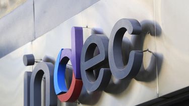 La desocupación bajó al 8,2% al término del tercer trimestre del año