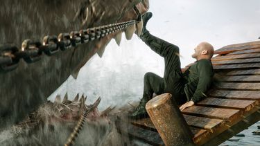 Megalodón 2: El gran abismo se zambulle en el streaming.