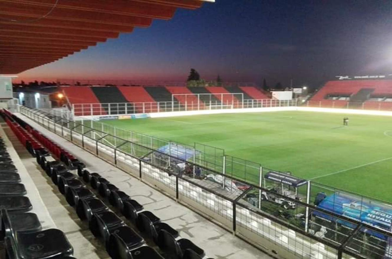 La CONMEBOL le bajó la mano al estadio de Patronato para el debut en la Copa Libertadores.