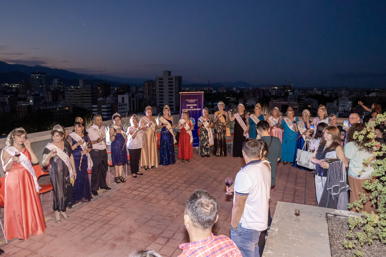 La Ciudad de Mendoza fue sede de la presentaci&oacute;n de las candidatas a Reina de Personas Mayores