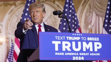 donald trump se burla de mexico en su primer acto de campana