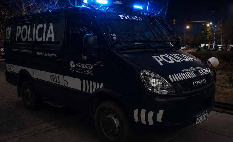 MOVIL POLICIAL