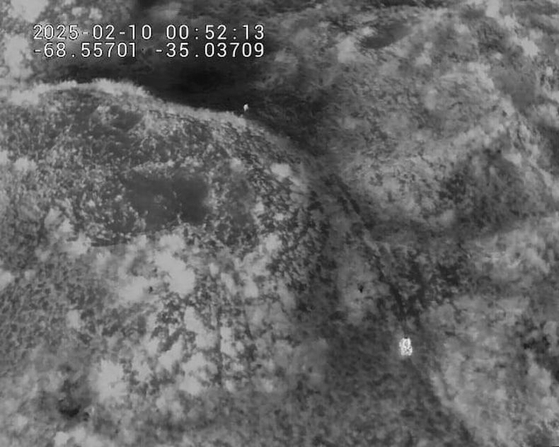 La intervención de los drones VANT fue crucial para guiar tanto a los rescatadores como a la mujer.