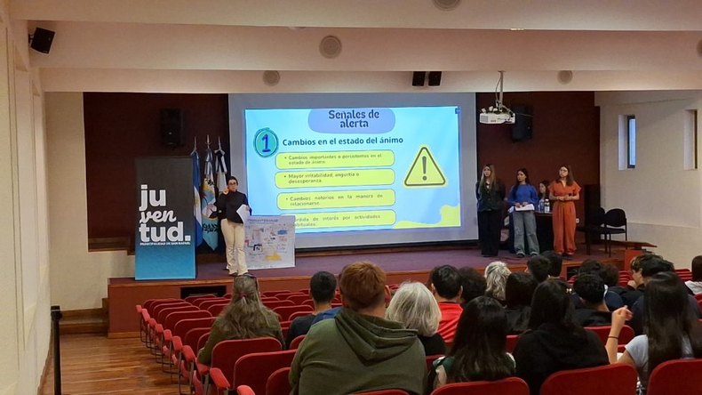 San Rafael fortalece la prevención en salud mental.