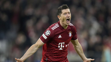 Robert Lewandowski la figura de Polonia.