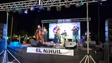 Celebración en El Nihuil.
