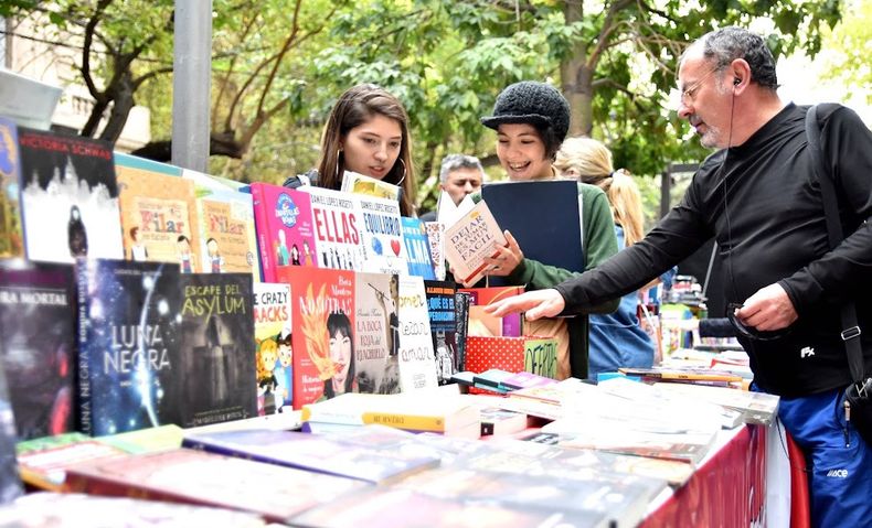 El centro del Ciudad se prepara para que disfrutés de una nueva Peatonal del Libro.