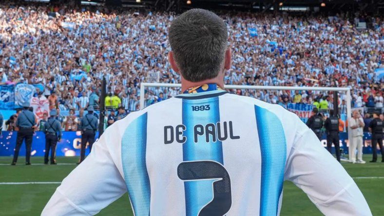 Rodrigo De Paul se manifestó mediante las redes sociales.