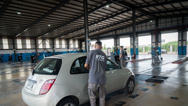 El Gobierno habilitó a talleres mecánicos particulares para realizar la RTO. El Gobierno habilitó a talleres mecánicos particulares para realizar la RTO.