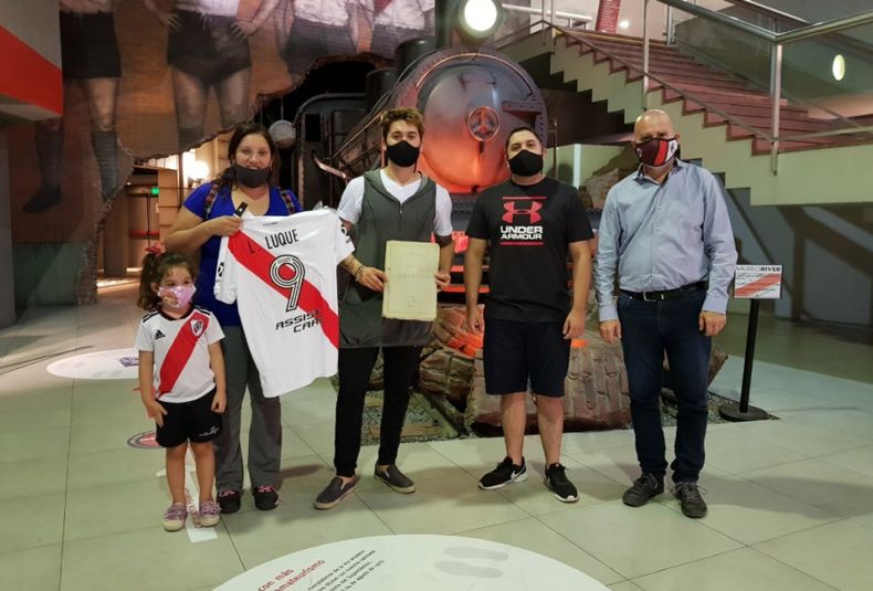 Homenaje de River a Luque