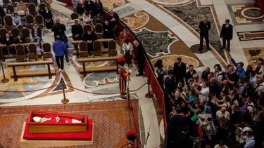 Sitio Andino | papa francisco en la basílica de san pedro.jpg