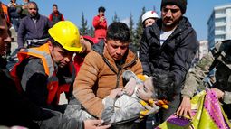 Continúan las tareas de rescate por el terremoto en Turquía y Siria.