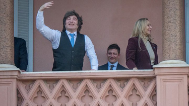 Javier Milei y Karina Milei. Javier Milei y Karina Milei.