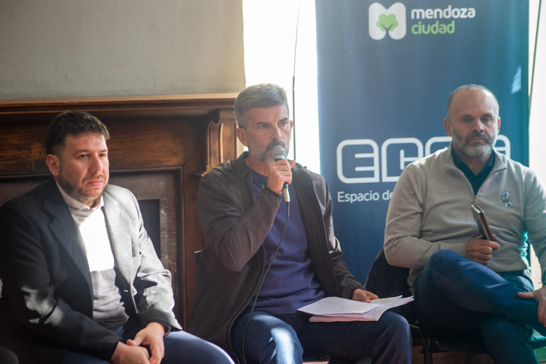 Ulpiano Suarez anunció un plan de apoyo a personas con discapacidad.
