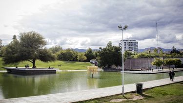 parcialmente nublado con ascenso de la temperatura, el pronostico para hoy en mendoza