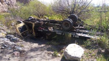 accidente tragico en alta montana: un muerto y un herido
