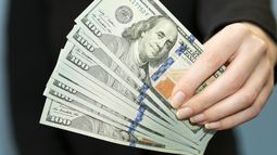 Expectativa por el fin del cepo: a cuánto cotizará el dólar y cómo comprarlo. Expectativa por el fin del cepo: a cuánto cotizará el dólar y cómo comprarlo.