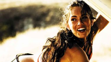 Megan Fox cumple años: un repaso por sus looks más atrevidos.