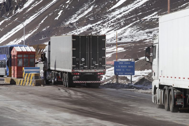 El Paso Internacional Los Libertadores cerrará esta noche