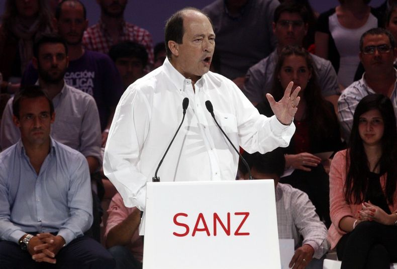 Ernesto Sanz.