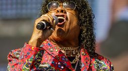 11 de enero: cumple 74 años el cantante Carlos La Mona Jiménez