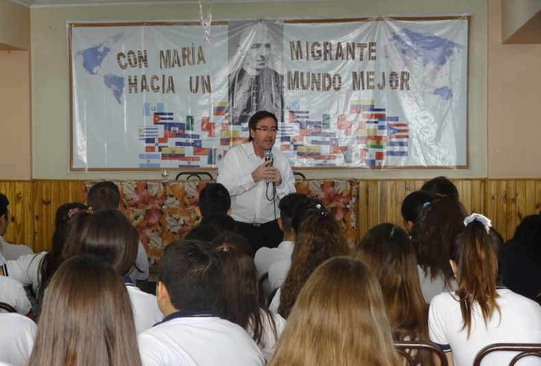 Elizalde en escuelas
