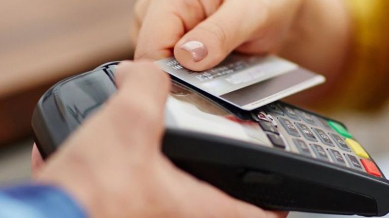 Un informe reveló cómo la tarjeta de crédito gana terreno en el consumo argentino