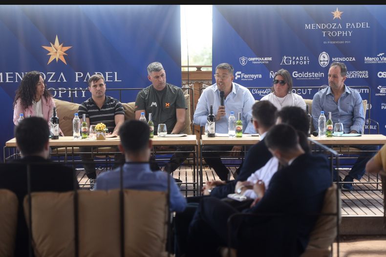 El Mendoza Pádel Trophy 2025 se presentó oficialmente y promete una noche inolvidable para el pádel argentino.