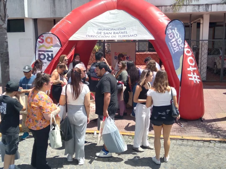 Promoción turística de San Rafael en Buenos Aires.