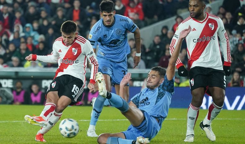 River Dio Una Cátedra De Fútbol Ante Belgrano Y Lo Goleó