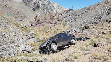 alta montana: dos mujeres murieron en un tragico vuelco en la ruta chile-mendoza