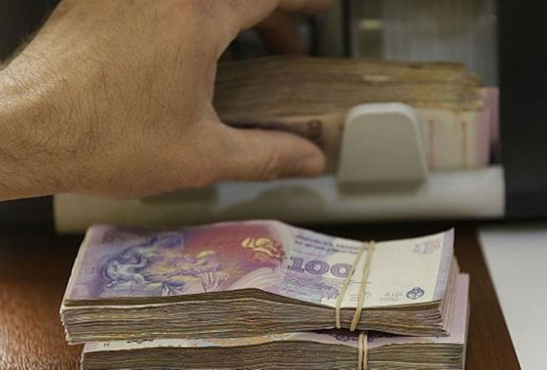 Pesos argentinos peso devaluación