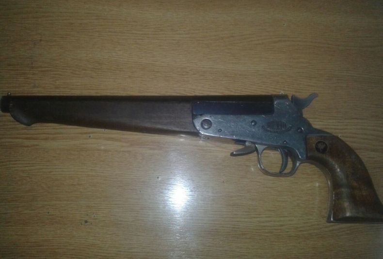 Pistolón