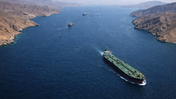 El Estrecho de Ormuz su gestión es clave en el valor del petróleo El Estrecho de Ormuz su gestión es clave en el valor del petróleo