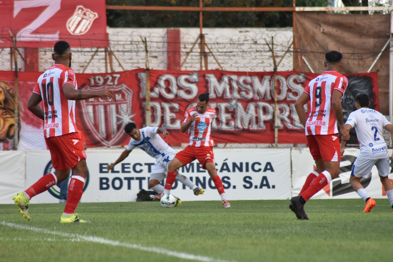 Atlético Club San Martín y una justa victoria en su debut como local.