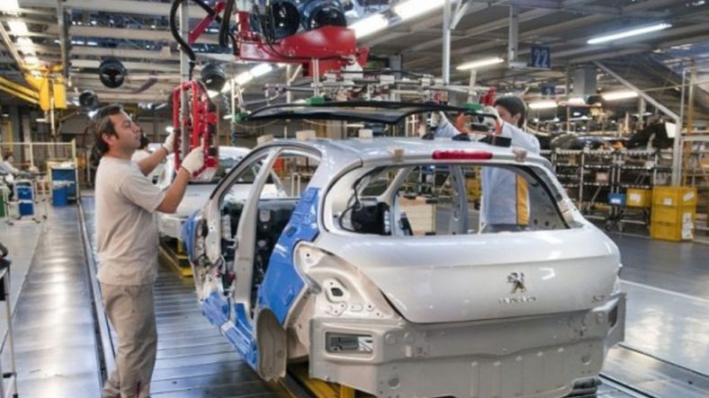 La utilización de la capacidad instalada industrial bajó al 60,5% en agosto