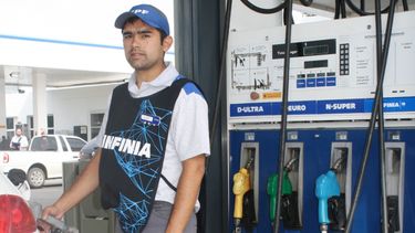 El consumo de nafta y diesel se premiumriza