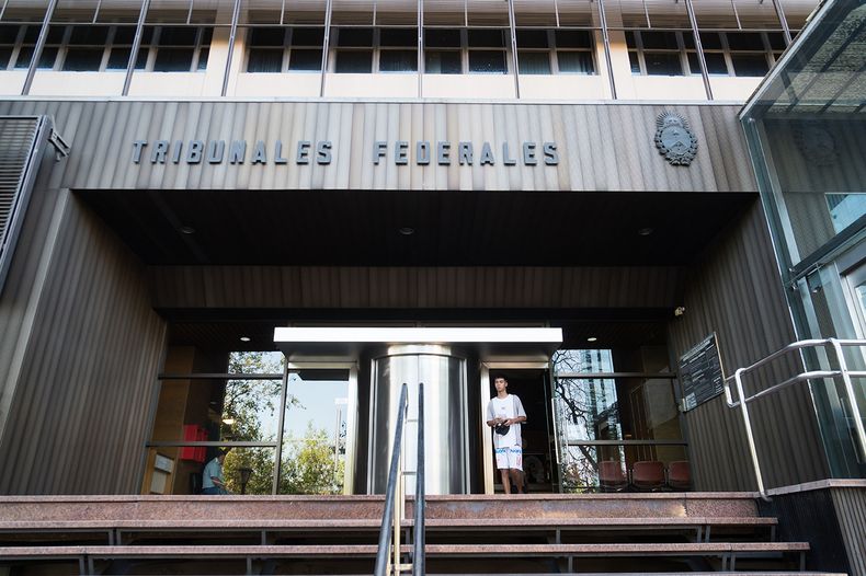 Buscan ocupar cargos vacantes en la Justicia Federal.