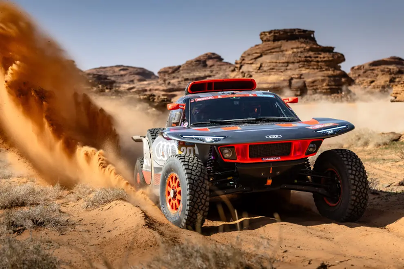 Fotogalería Dakar autos Híbridos